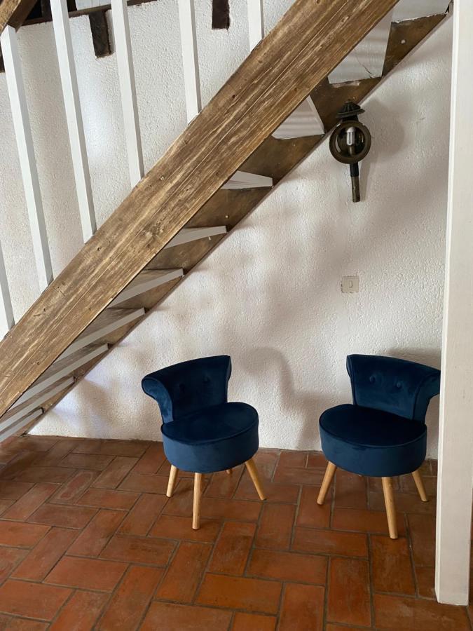 Отель Domaine De Villot Sainte-Colombe-de-Villeneuve Экстерьер фото